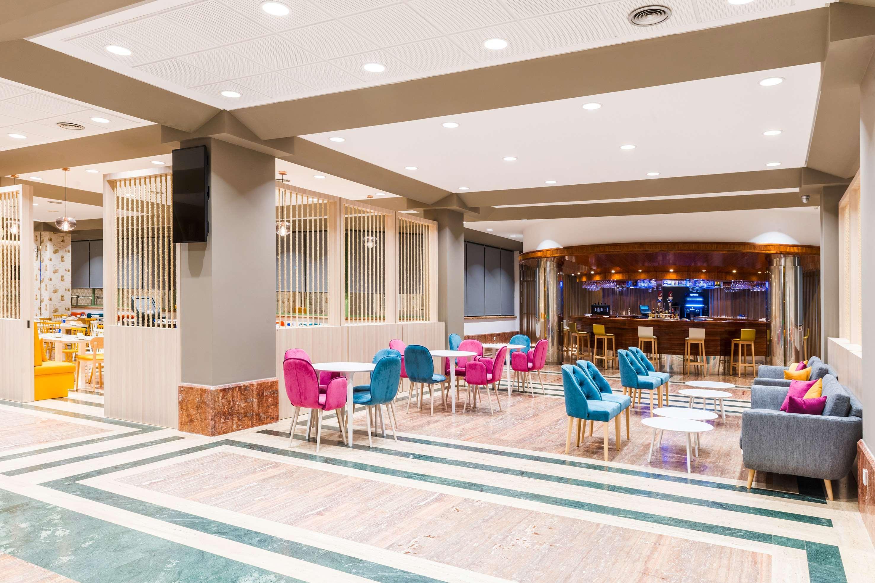 Hotel Guadalajara & Conference Center Affiliated By Melia Extérieur photo