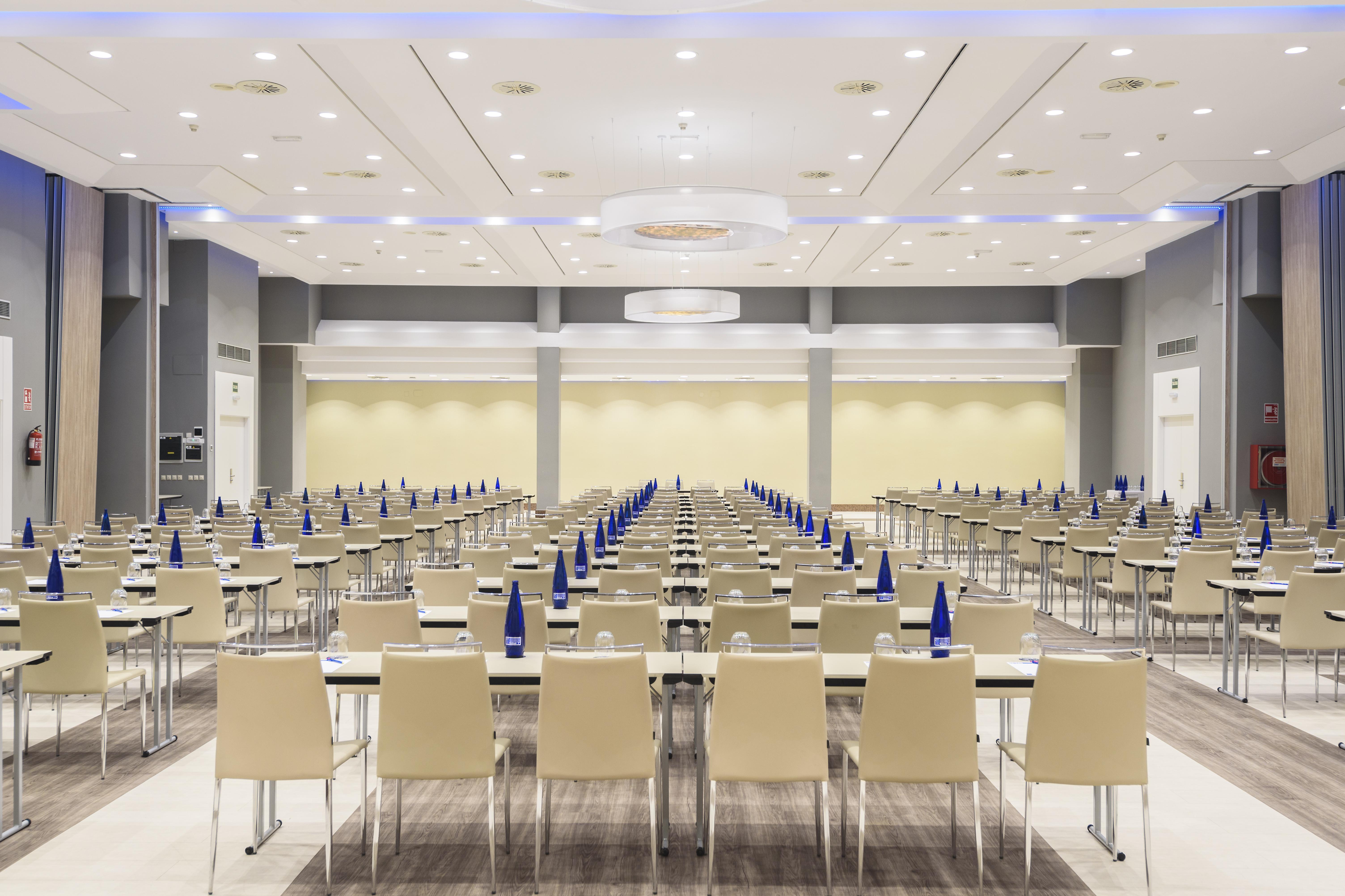 Hotel Guadalajara & Conference Center Affiliated By Melia Extérieur photo