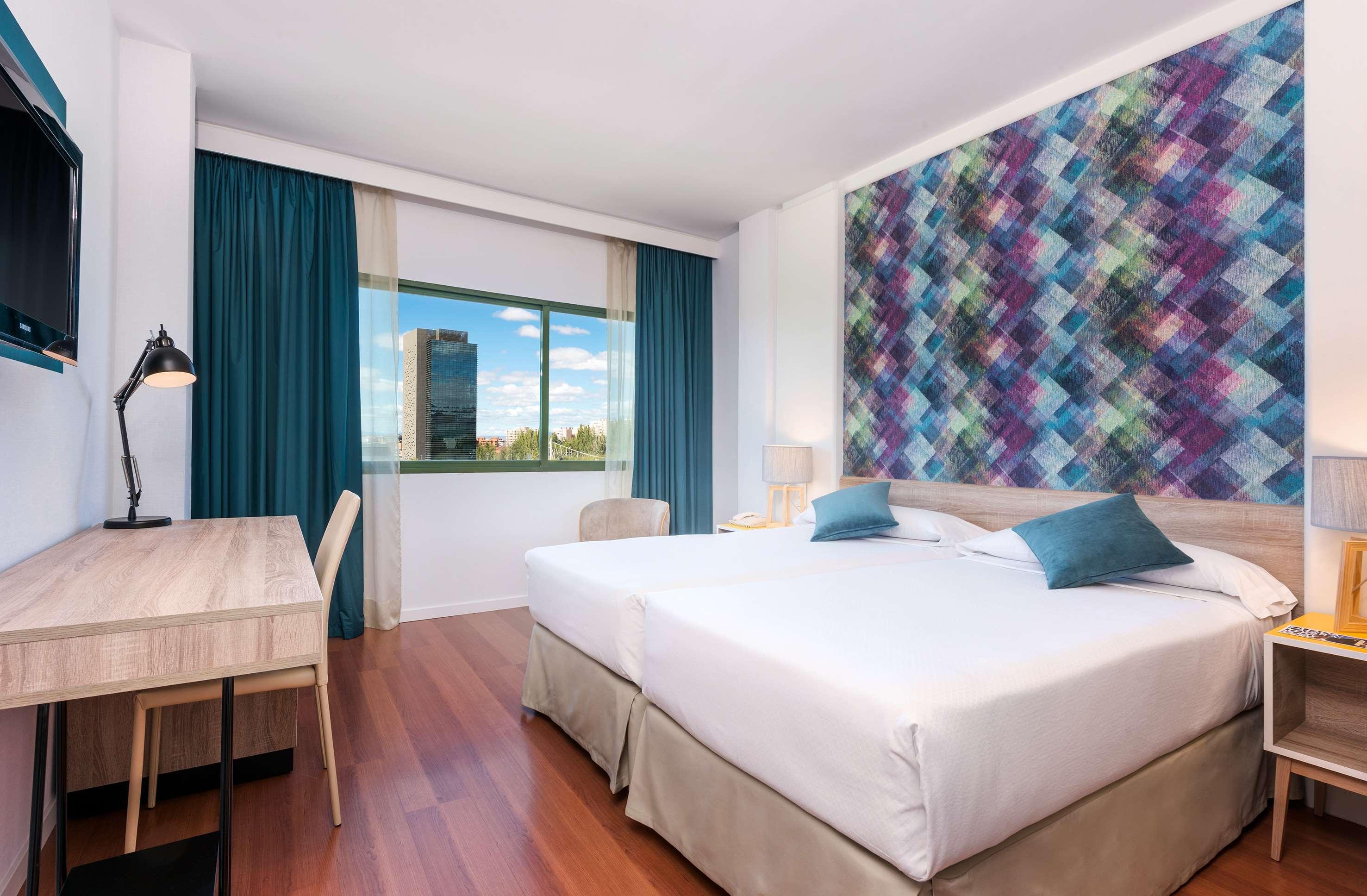 Hotel Guadalajara & Conference Center Affiliated By Melia Extérieur photo