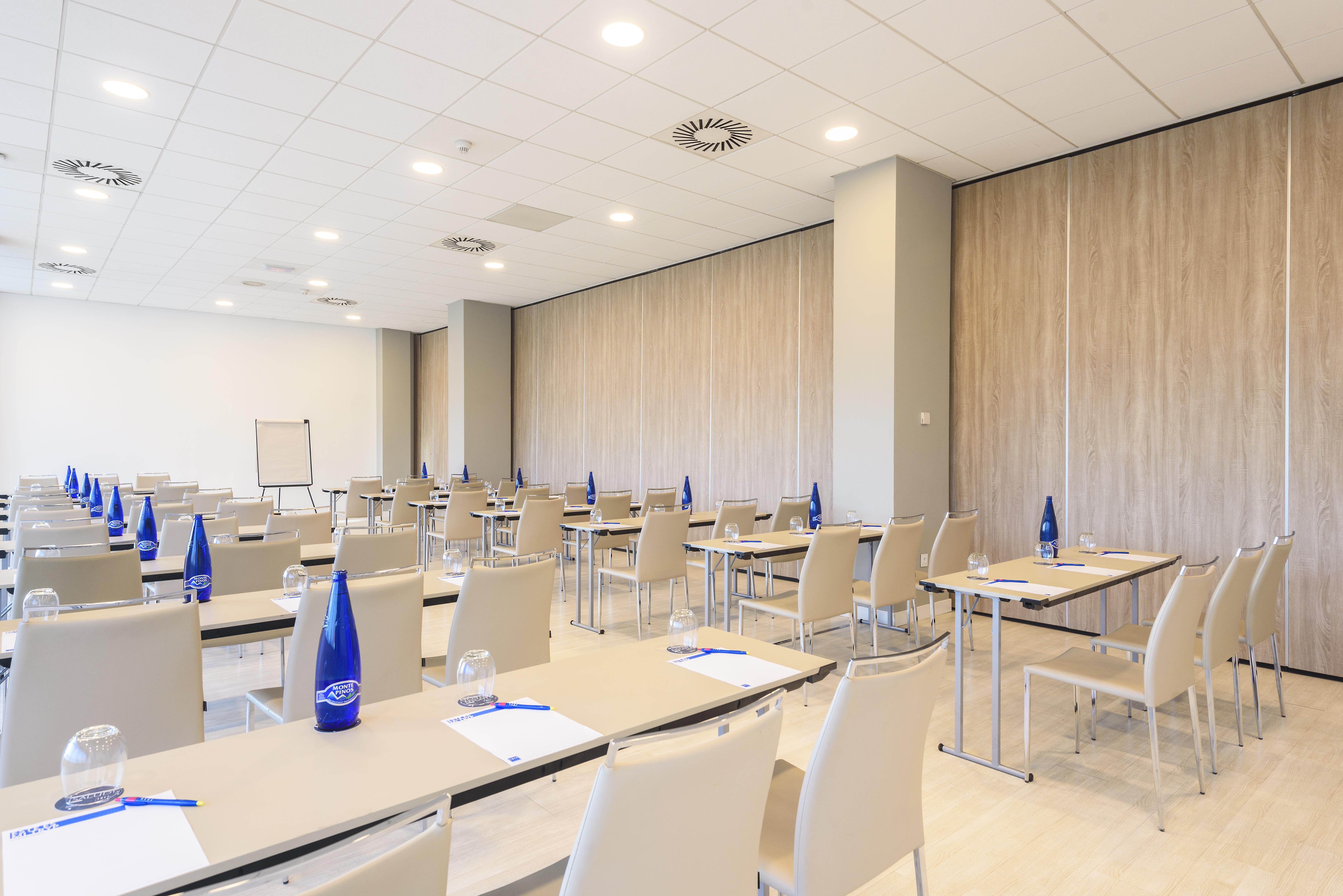 Hotel Guadalajara & Conference Center Affiliated By Melia Extérieur photo
