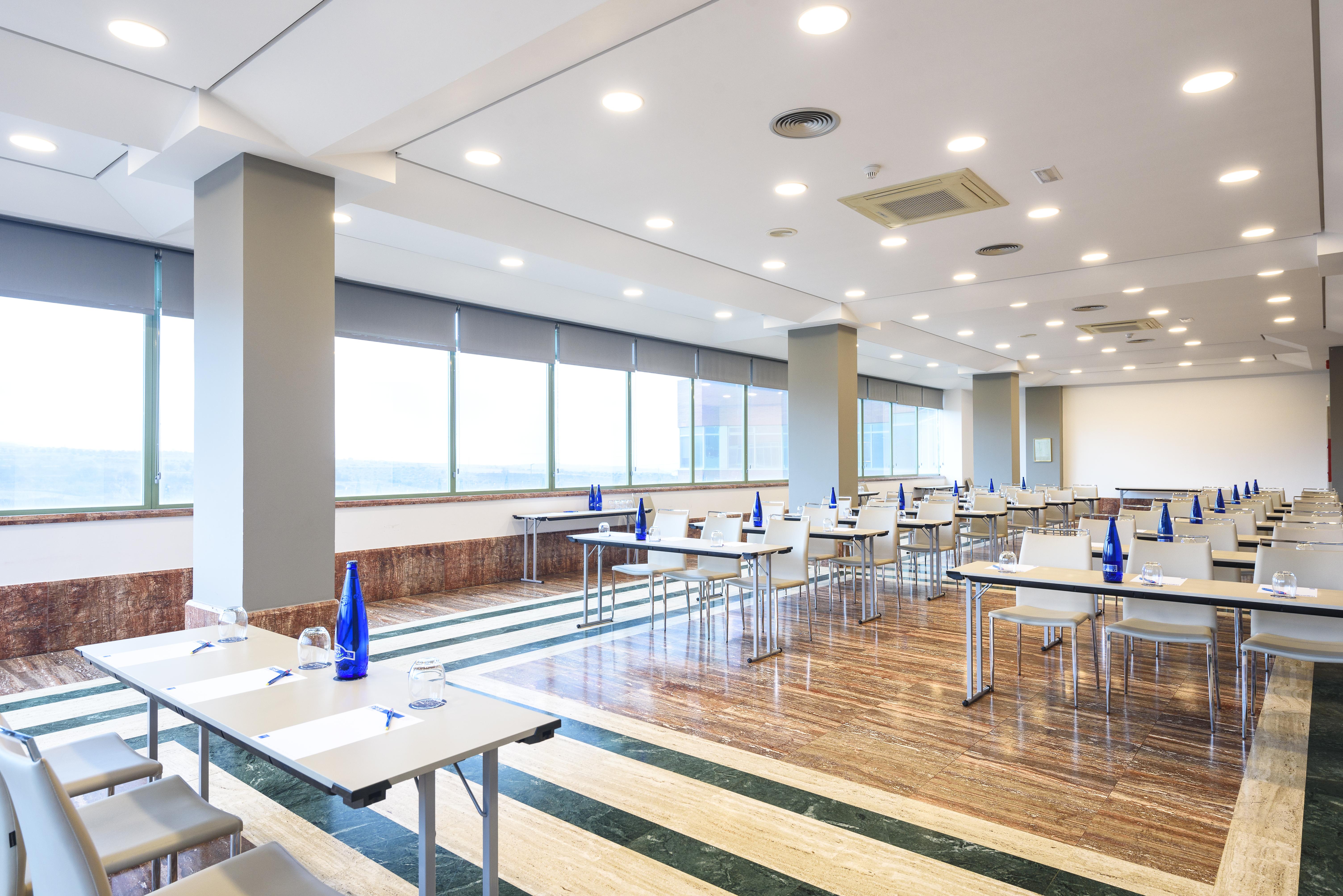 Hotel Guadalajara & Conference Center Affiliated By Melia Extérieur photo