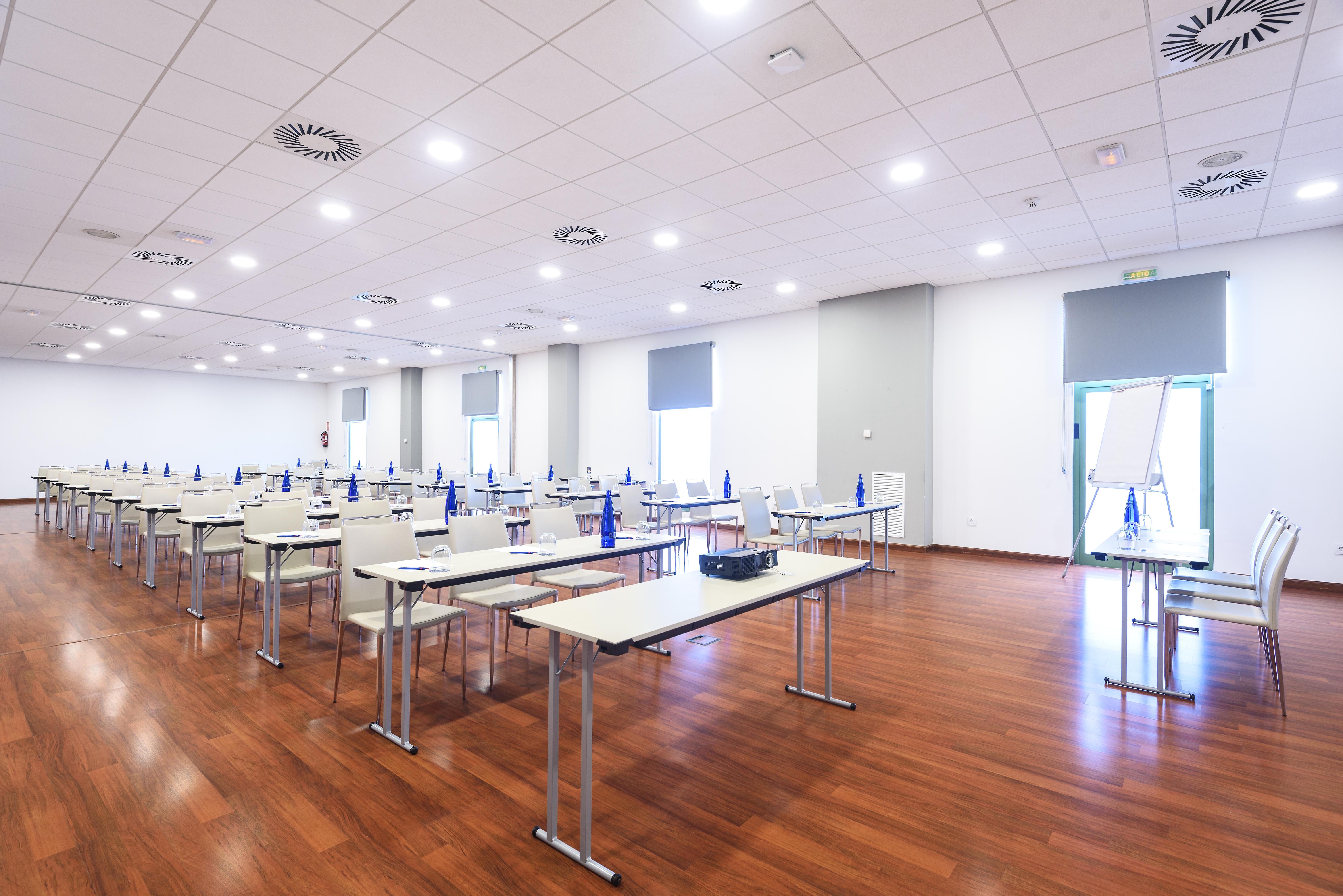 Hotel Guadalajara & Conference Center Affiliated By Melia Extérieur photo